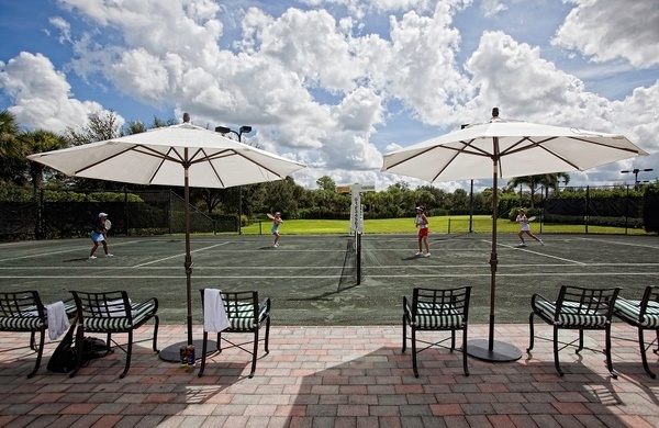 MED_Fitness_Tennis-Courts-1