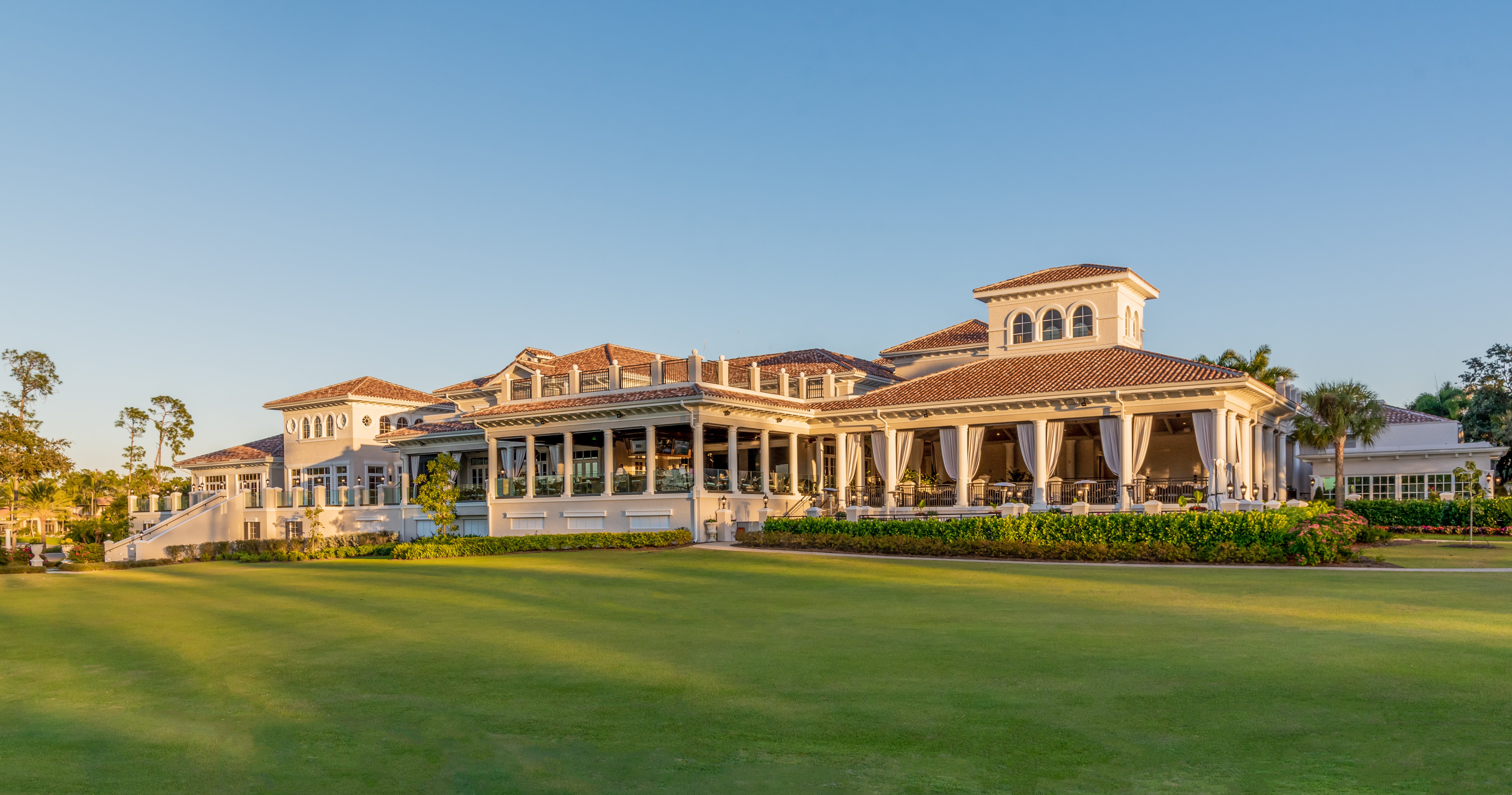 Beyond the Course: The Social Side of Golf Communities